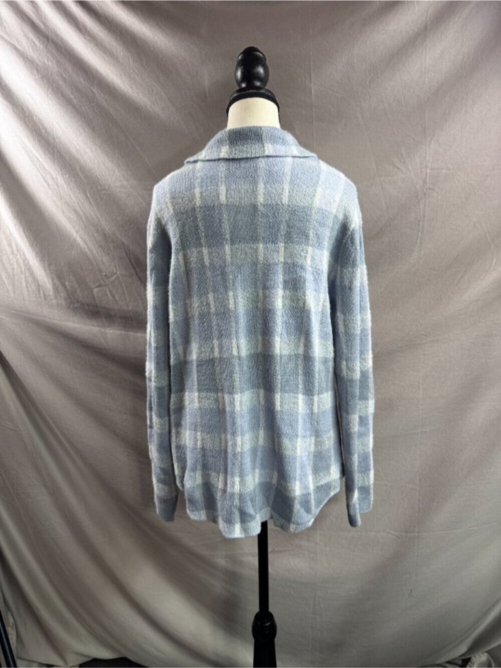 William Rast Light Blue & White Plaid Textured Button-Front Sweater L - Picture 6 of 6